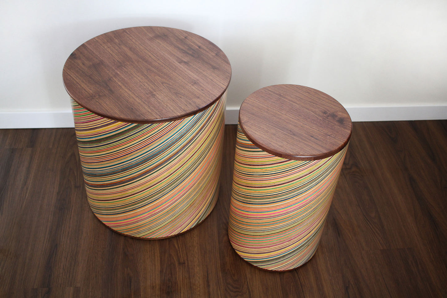 'ROUND BOIS' END TABLE SET