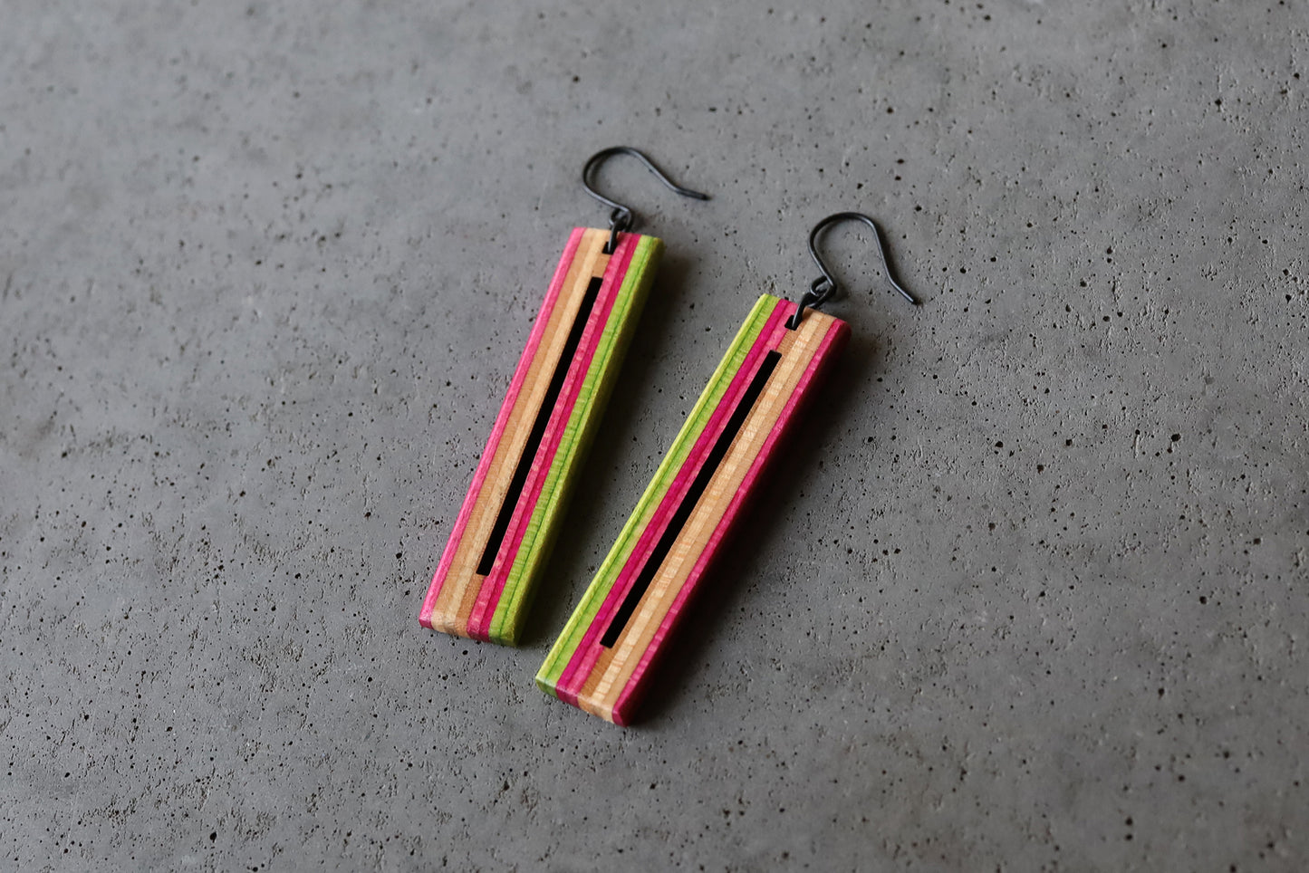 BAR DANGLE EARRINGS